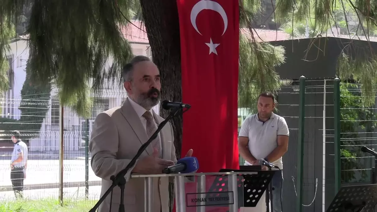 Dil Devrimi’nin 92. Yılı İzmir’de Coşkuyla Kutlandı
