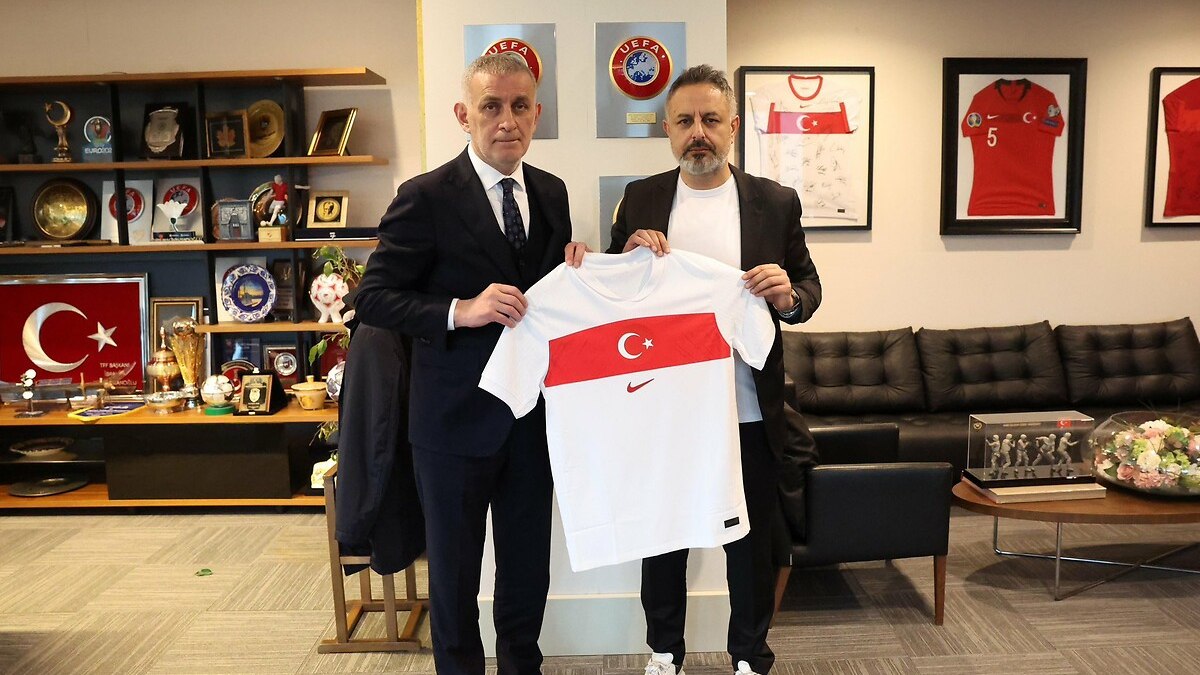 Konyaspor’dan TFF’ye ziyaret: İbrahim Hacıosmanoğlu ile görüştü
